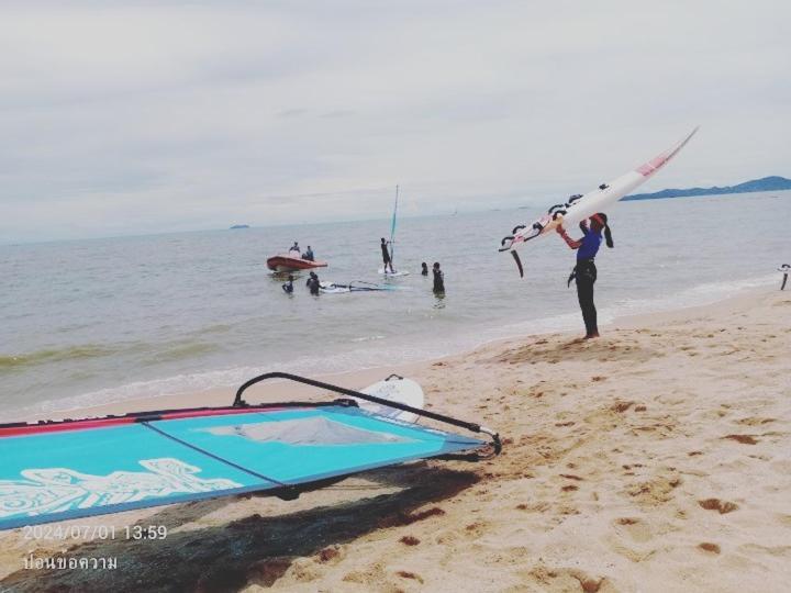 Apartamento 2 ห้องนอน 2 ห้องน้ำ Seaview Jomtien ชั้น18 Exterior foto